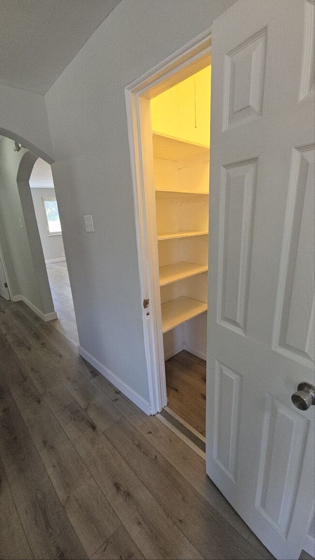 Photo - Affordable Comfort in a Great Location — 3...