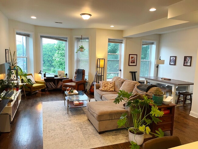 Photo - 1856 N Humboldt Blvd Unit 1