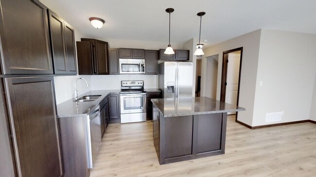 743 Deer Haven Ct
