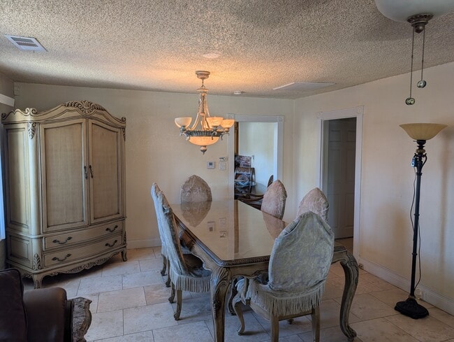 Photo - 1330 N Arthur Ave
