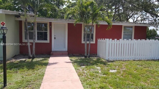 Photo - 7142 Southgate Blvd Unit 7142