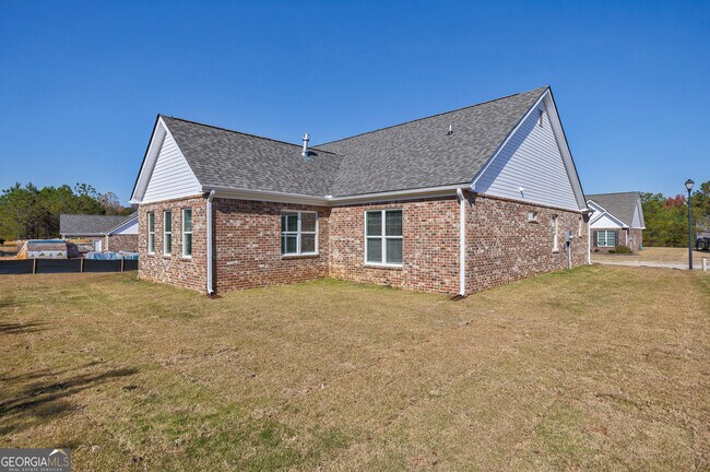 Photo - 931 Park Pl St