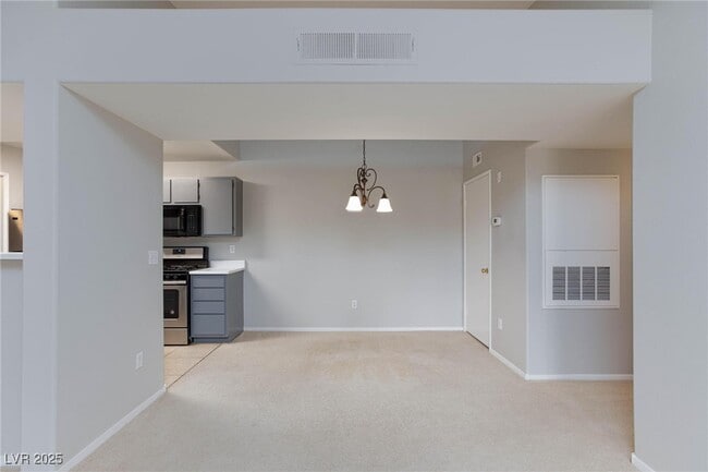 Building Photo - 7885 W Flamingo Rd Unit 2005 Rental