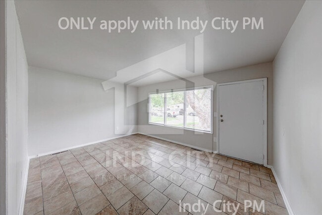 Photo - 3232 Normandy Rd