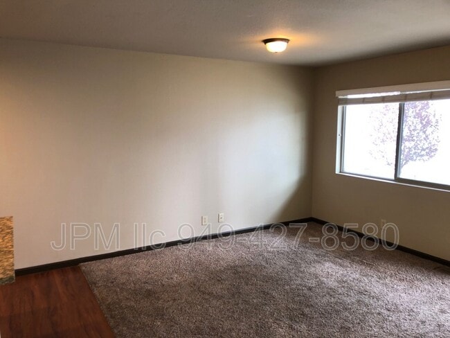 Photo - 520 Colorado River Blvd Unit B