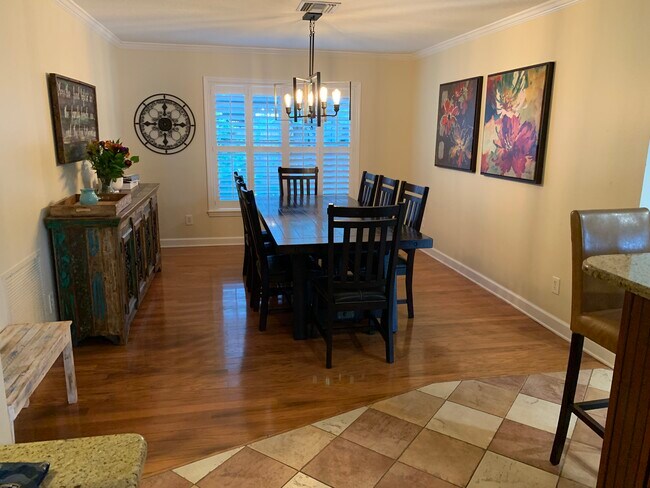 Photo - 16204 Parkside Dr House