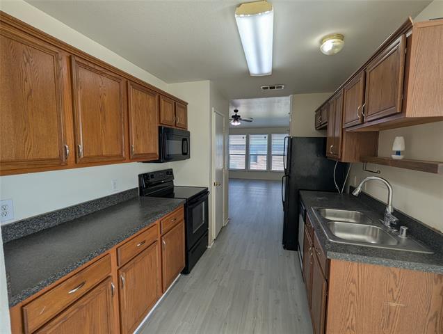 Photo - 320 Lake Texoma Dr