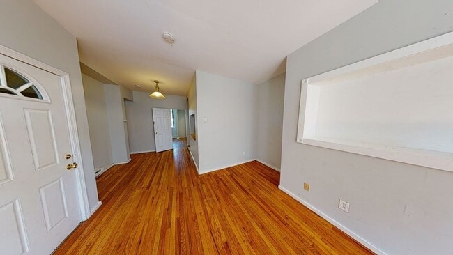 2 Moreland St Unit 1