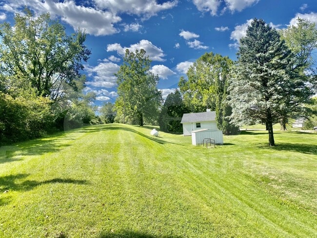 Photo - 3392 Ute Ave