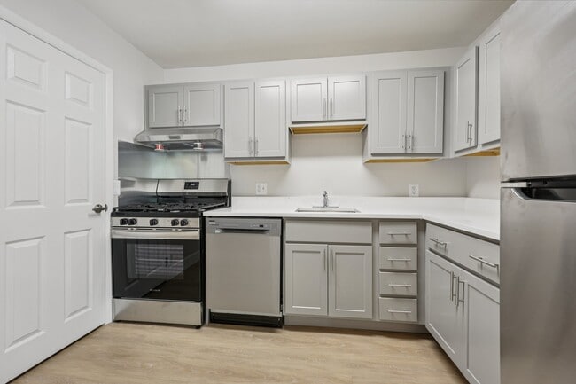 Lafayette Apartments