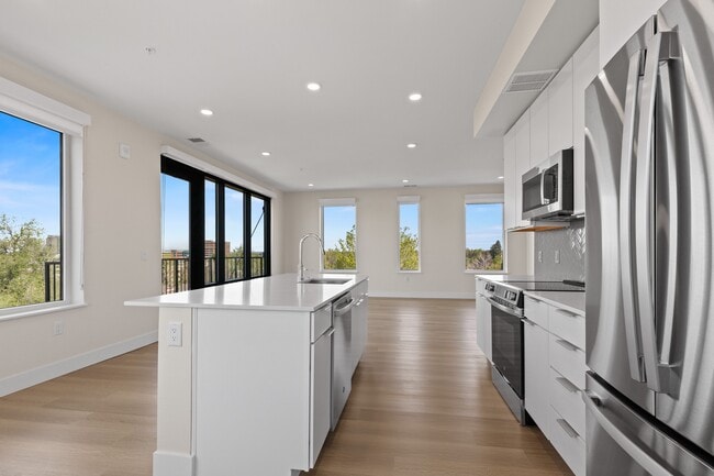 Photo - Frameline Apartments