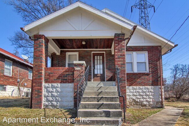 2 br, 1 bath House - 1556 N. Hanley Road - 2 br, 1 bath House - 1556 N. Hanley Road