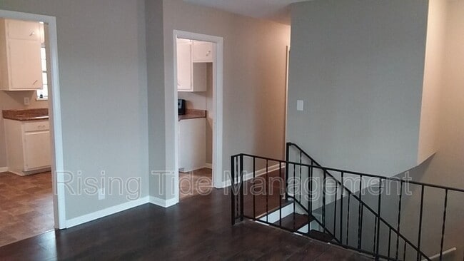 Photo - 5500 Crestview Dr