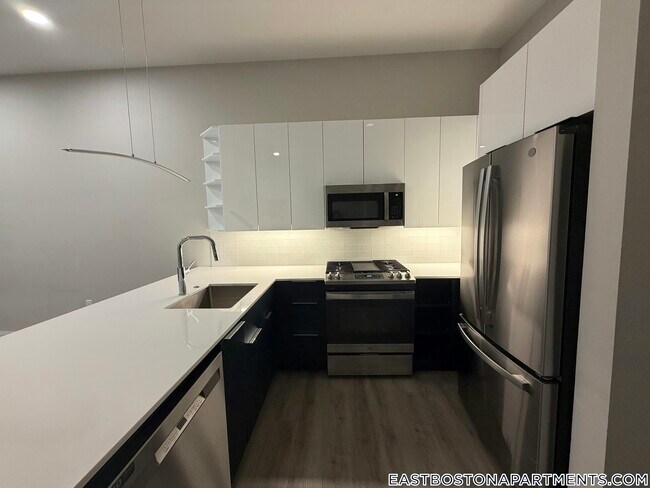 Photo - 656 Saratoga St Unidad 303