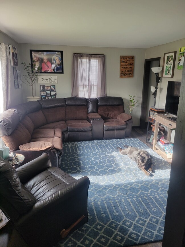 Photo - 1205 Shiocton St