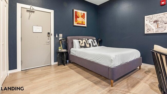 Photo - 3022 Zuni St Unidad 104