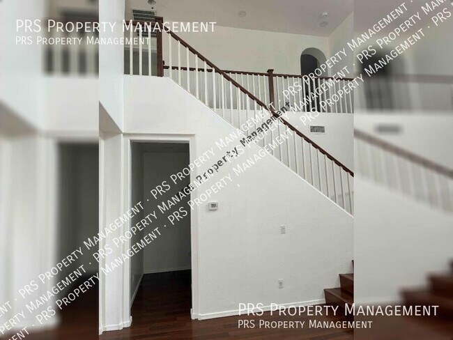 Photo - 2741 W Redwood Ln