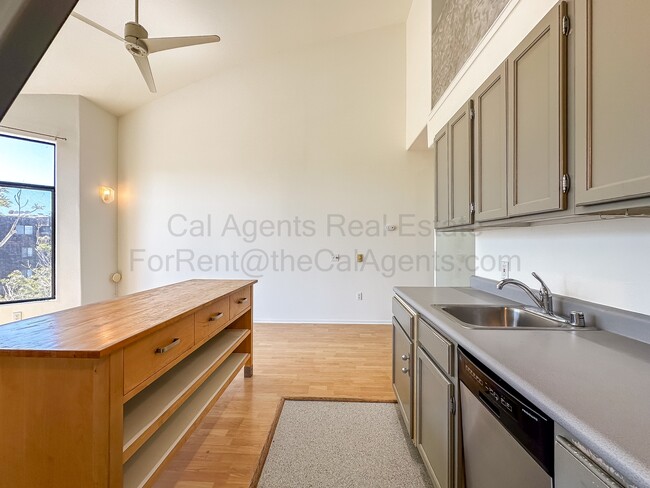 Photo - 1849 Shattuck Ave.