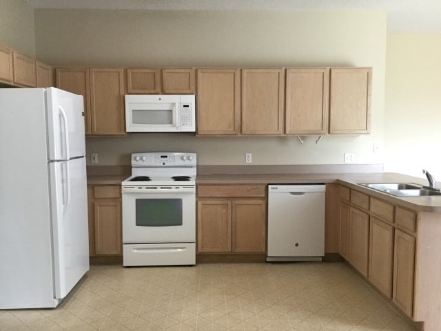 Photo - 647 Heraldo Ct