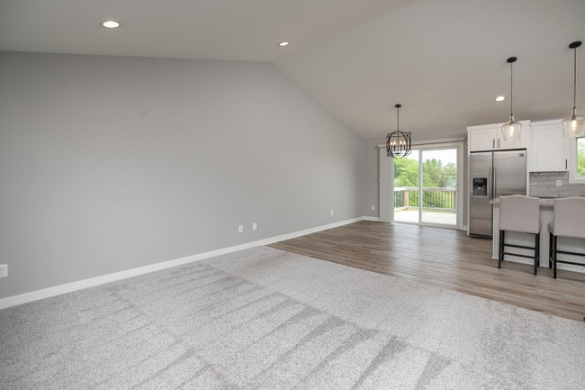 Photo - 1874 4th St NE