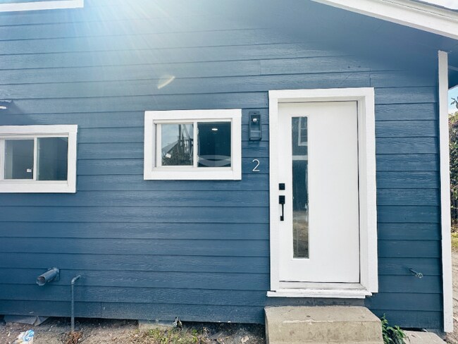 Photo - 4018 Gano St Unidad 2