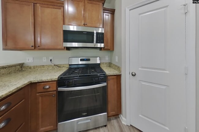 Photo - 437 Eastfair Dr