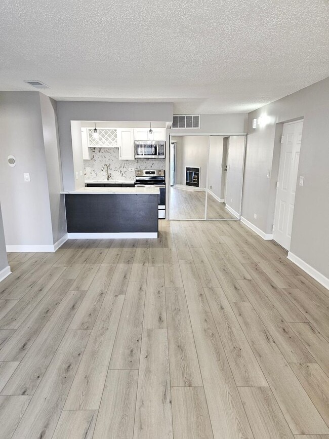 Royal Grove Apartments