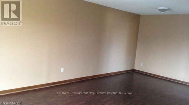 Photo - 3 Baxter Crescent