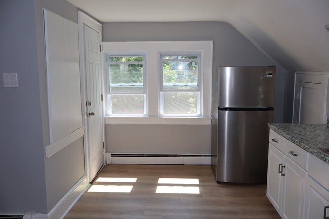 Photo - 49 Gurdon St Unit 49 Gurdon Street