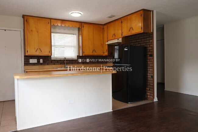 Photo - 5615 Atlee Ave