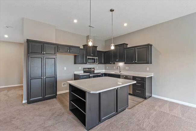 Photo - 610 Foxhill Dr Unit 610