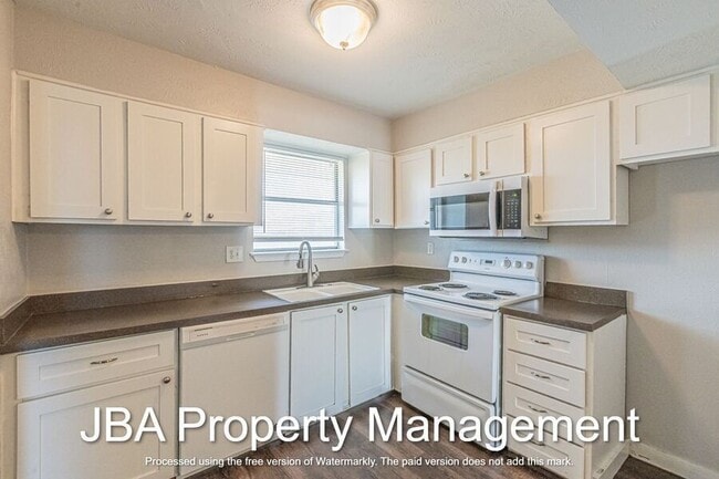 Photo - 1776 Farleigh Ct