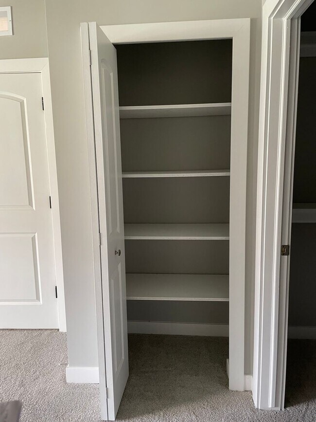 Shelby Pointe Village Apartments Townhomes for Rent Shelby Township