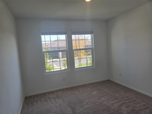 Photo - 502 Arnage Dr