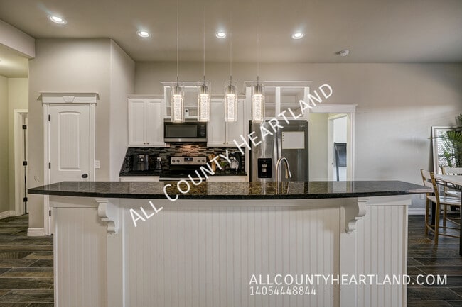 Photo - 1971 Leslie Beachler Ln