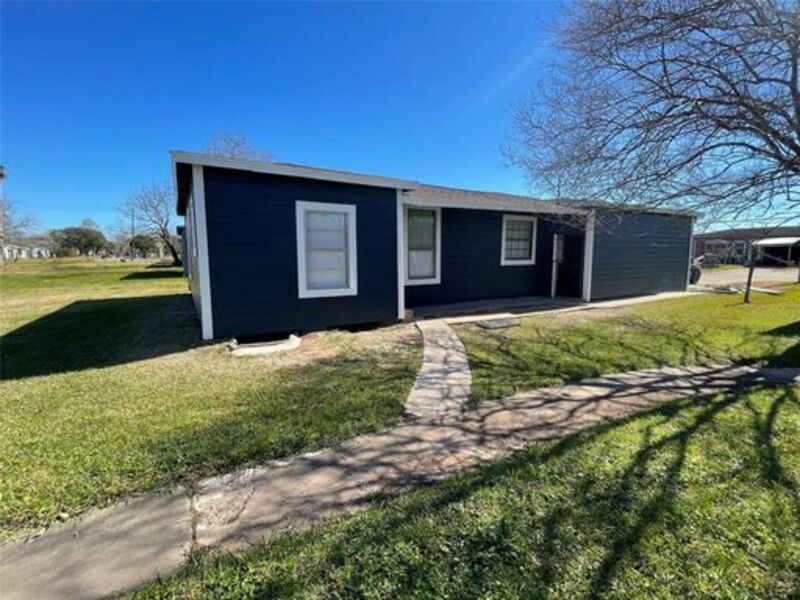 Photo - 1723 W 5th St Rental