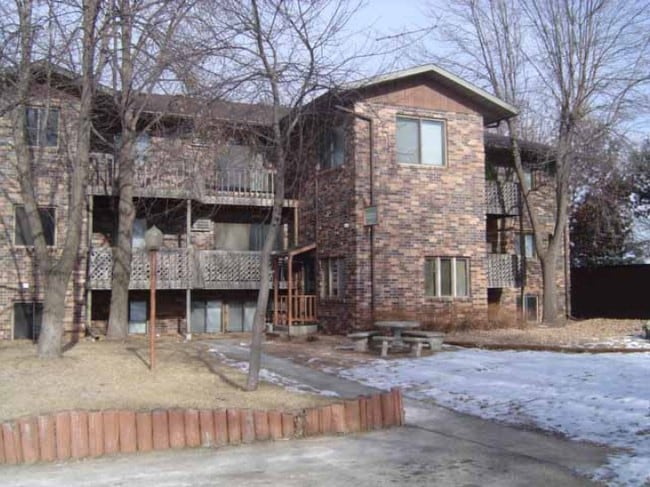 Photo - The Village Green Apartments