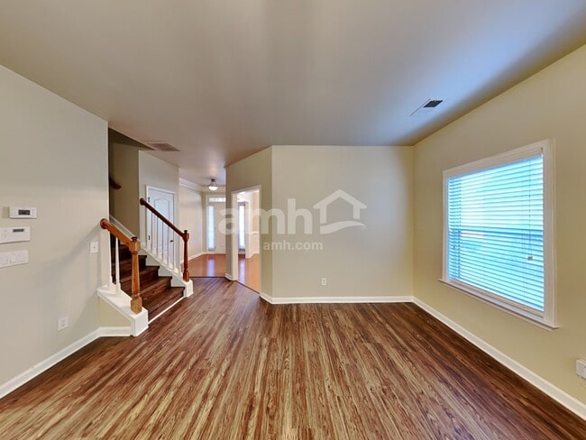 Photo - 5177 Rosewood Pl