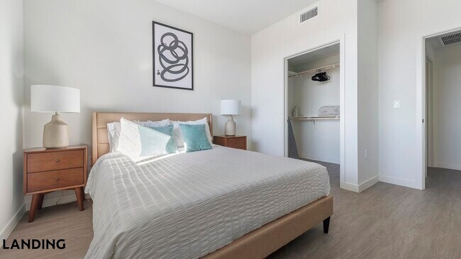 9235 W Russell Rd Unit 210