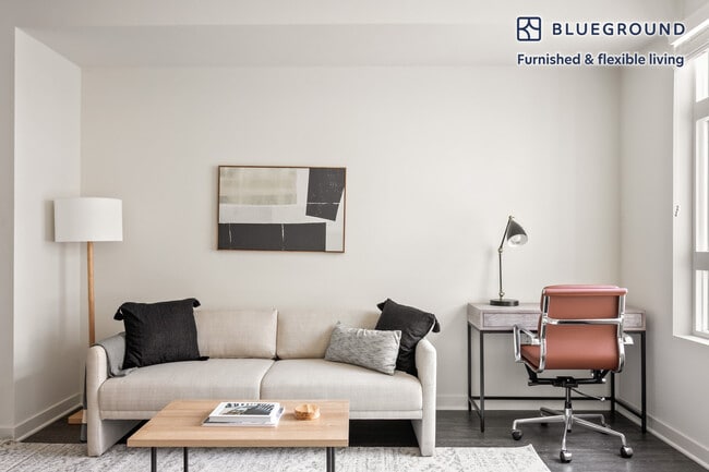 Photo - 6041 Variel Ave Unit FL5-ID831