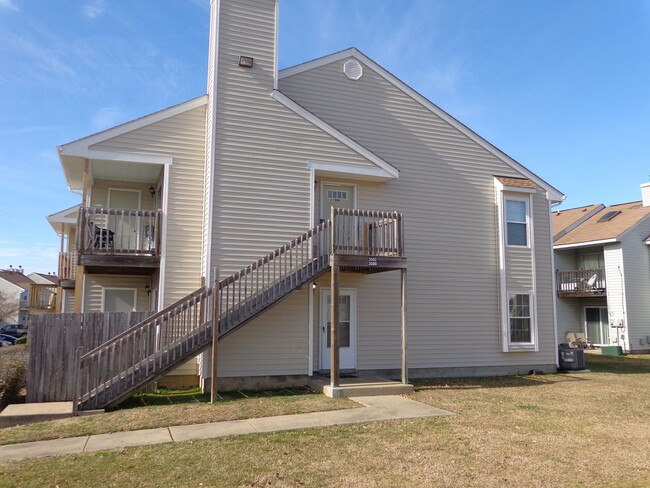 Cambridge Courts Condominiums - Cambridge Courts Condominiums