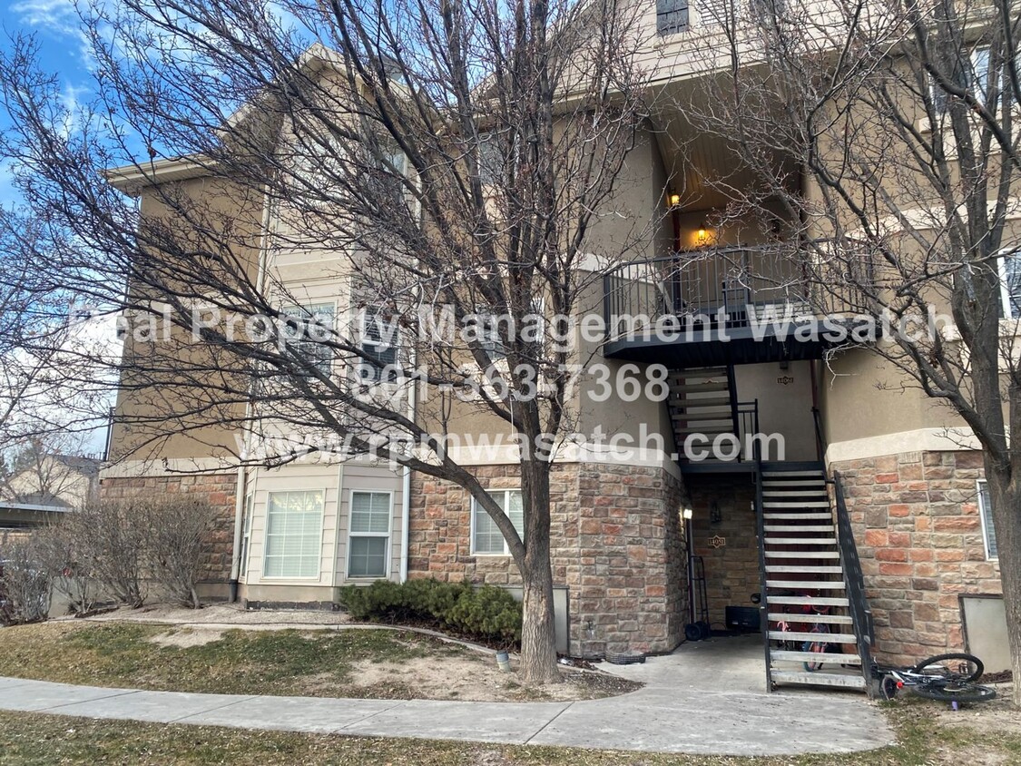 Check Out This Amazing 3 Bedroom 2 Bathroo... - Check Out This Amazing 3 Bedroom 2 Bathroo...