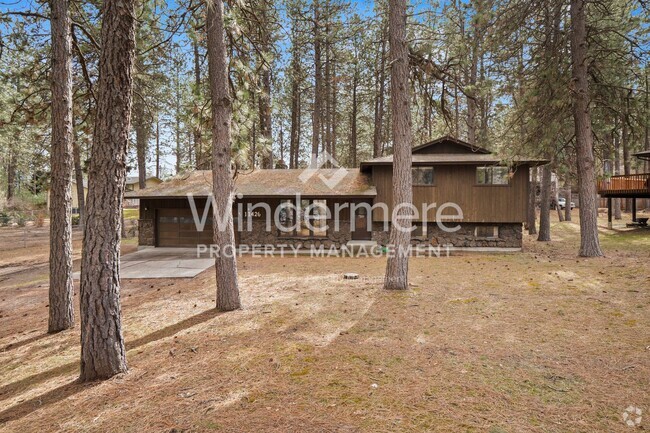 Building Photo - Country Living Multi Level in Ponderosa Rental