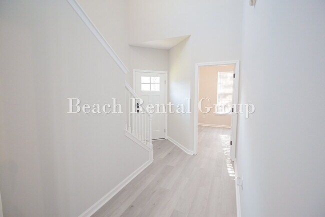 Photo - 4 Bedroom in Loris with Screened Patio