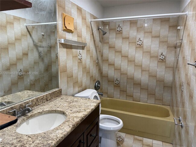 6055 W 19th Ave Unit 311