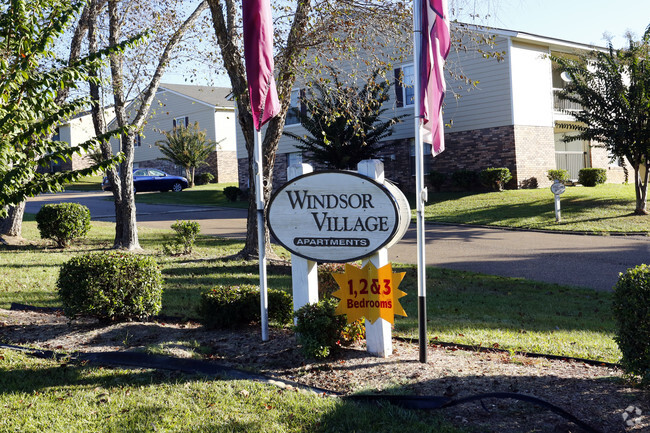 Windsor Village - Windsor Village Apartments