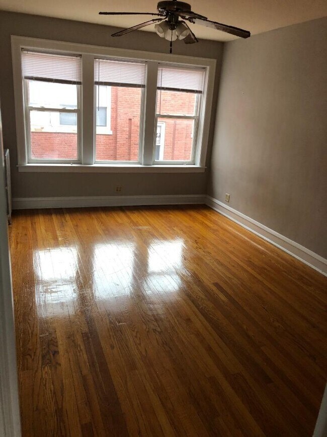 Photo - 3115 W Foster Ave Unit 3117-D3