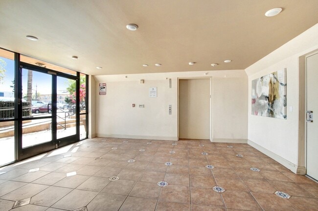 Photo - Wilcox Luxury Apartments