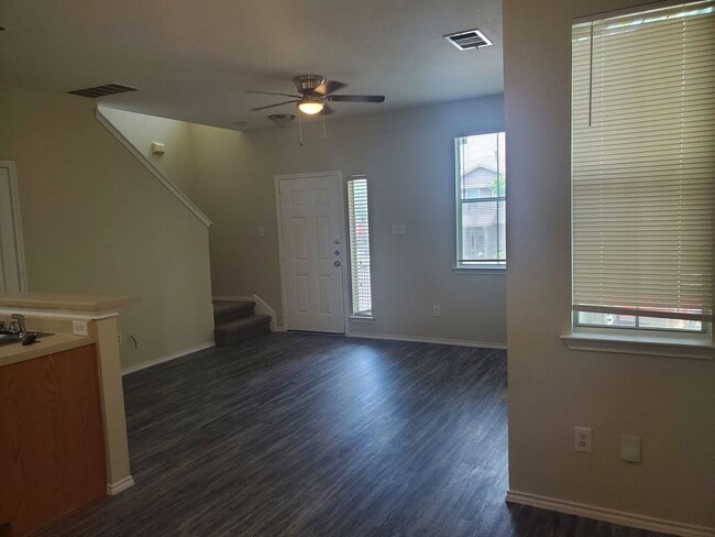 Photo - 14001 Cambourne Dr Unit A