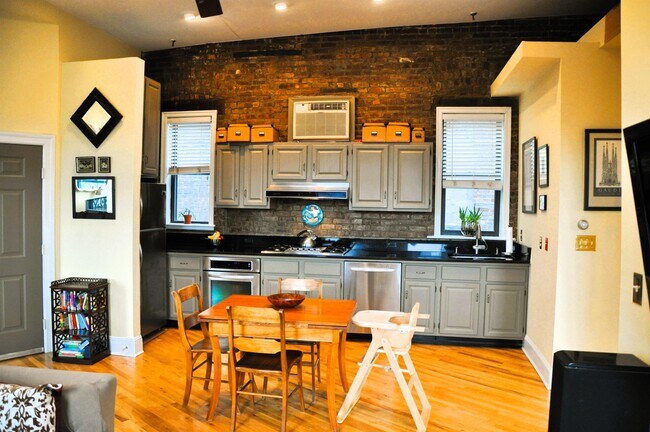 Photo - 163 14th St Unit 7